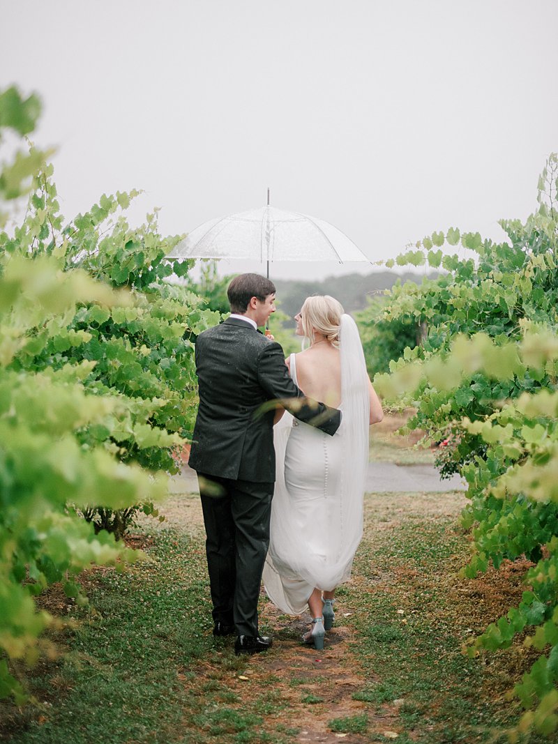 Rainy wedding day at Chateau Elan Winery and Resort