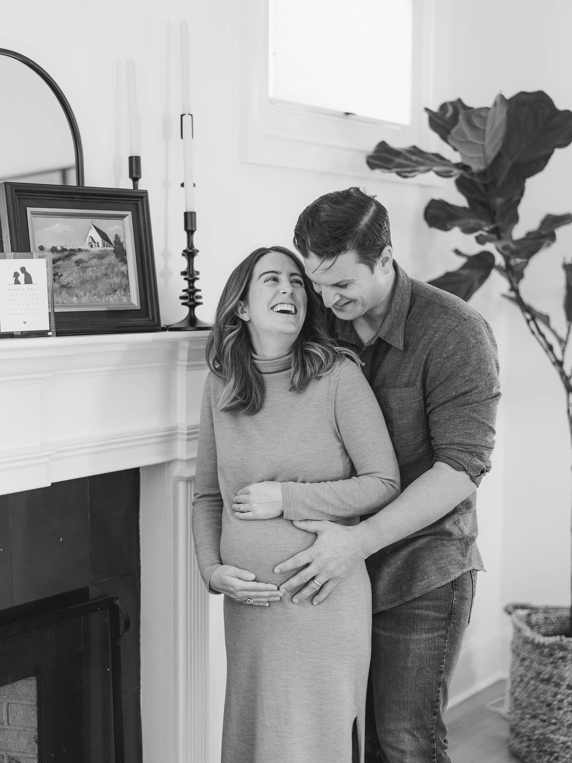 At home maternity portraits